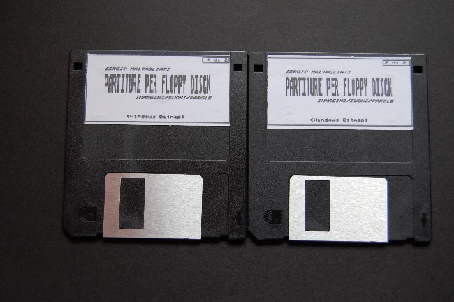 Partiture per floppy disk due floppy fronte